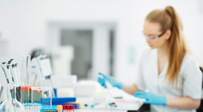 Z novim priročnikom do hitrejše hematološke diagnostike