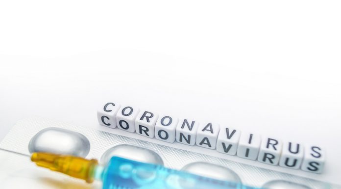 Remdesvir pospeši okrevanje pri covid-19 za 30 odstotkov