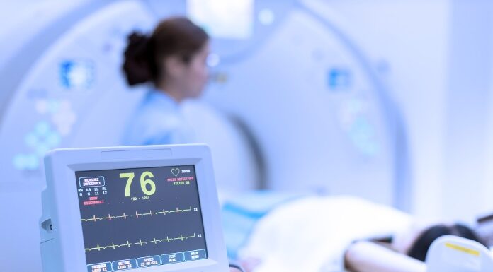 Nenadna bolečina v prsnem košu